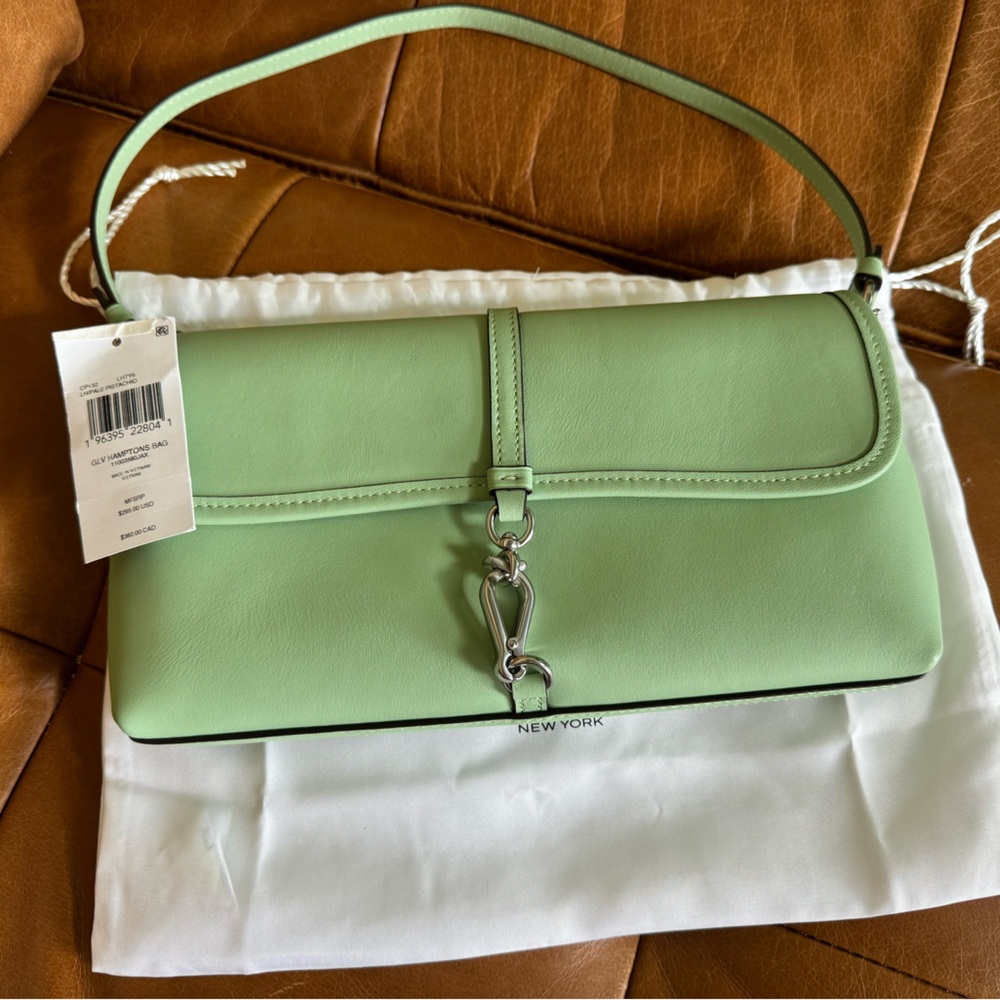 Coach Hamptons Shoulder bag Pale Pistachio cp132 NWT